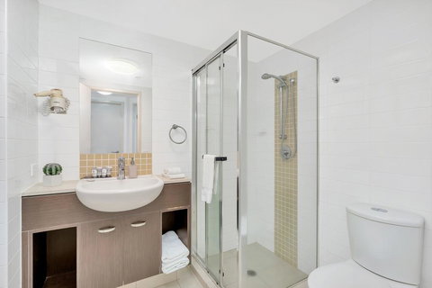 Wings Luxury Apartment Pink Poodle - Swimm 3