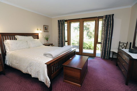 Wintarni Olives Cottage - Qld Realsetate 2