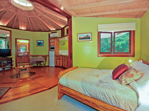 Wollumbin Palms Rainforest Retreat - Renee 1