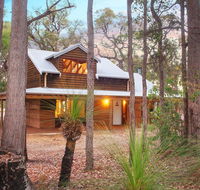 Woodstone Kookaburra Cottage - Renee