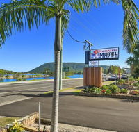 Woongarra Motel - Swimm