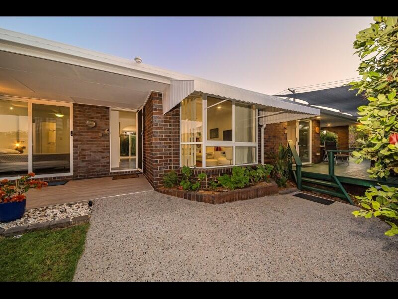Welsby QLD Internet Find