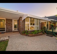 Woorim Secluded Palms Cottage - Internet Find