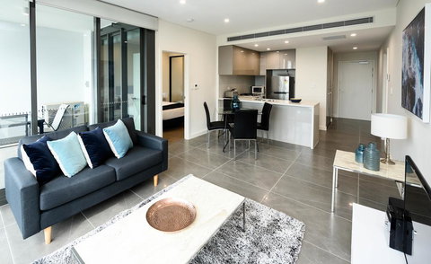 Wyndel Apartments - Macquarie Park Corporate Apartments - Renee 0