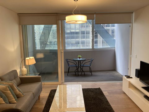 Wyndel Apartments North Sydney - Pacific - Renee 1