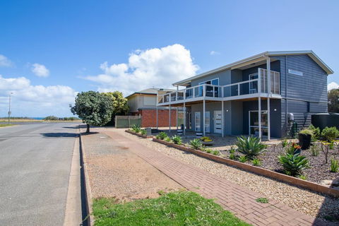 Xanadu - Aldinga Beach - Petrol Stations 1