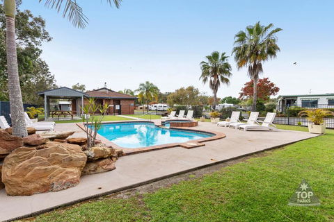Yamba By Gateway Lifestyle Holiday Parks - Petrol Stations 1