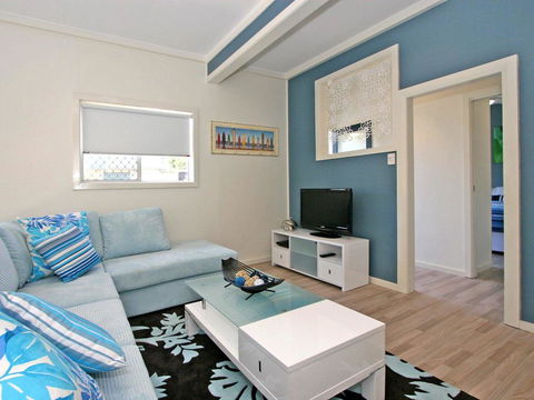Yamba Daze - Sunrise - Pet Friendly - Petrol Stations 1