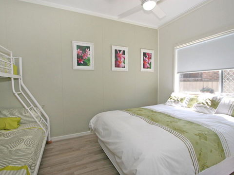 Yamba Daze - Sunrise - Pet Friendly - Petrol Stations 3