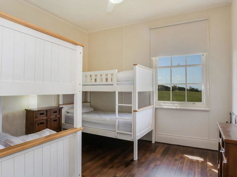 Yamba Pilot Cottage 1 - Pets Welcome - Close To Beach - Renee 3