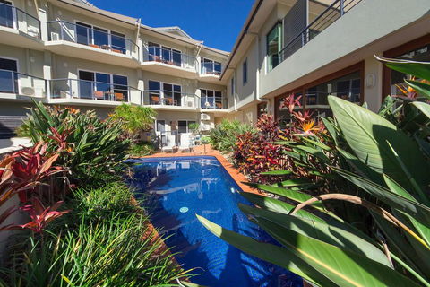 Yamba Beach Motel - Petrol Stations 0