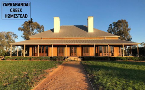Yarrabandai Creek Homestead - Petrol Stations 0