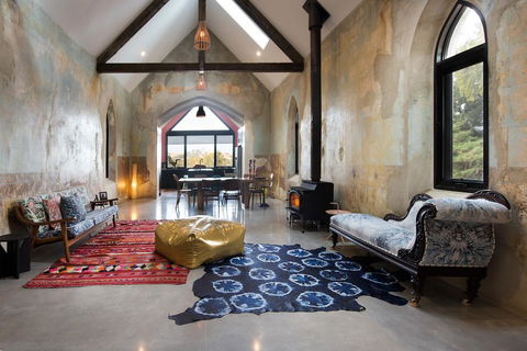 Yandoit Church - Renee 0