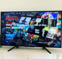 Yellow Door House Adelong - Qld Realsetate