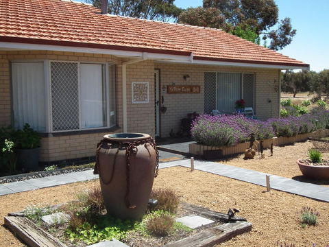 Yellow Gum Bed And Breakfast - Internet Find 0