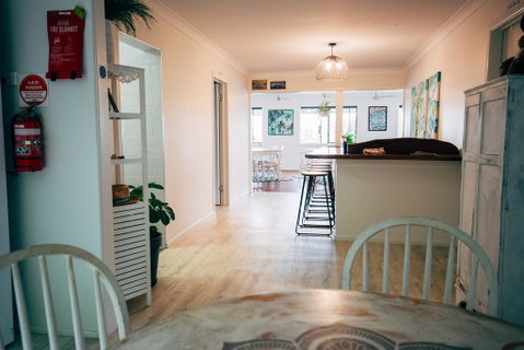 Yeppoon Beachhouse - Internet Find 1