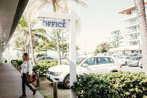 Yeppoon Surfside Motel - Petrol Stations 0