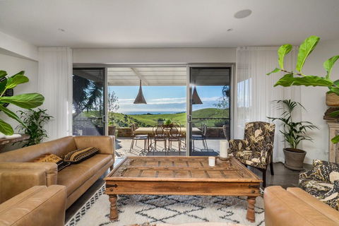 Your Luxury Escape - Horizon - Internet Find 2