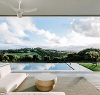 Your Luxury Escape - The Retreat - Internet Find