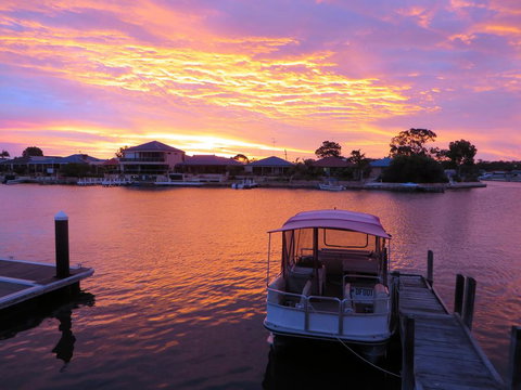 Yunderup Canal Getaway - Renee 2