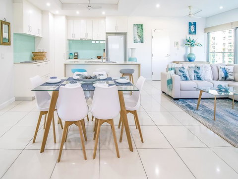 ZEN TOWERS - COZY HOLIDAY HOME For Families In CBD - Renee 0