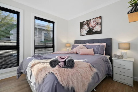 Zoo Villas : Villa Zebra - Central Wynyard - Renee 3