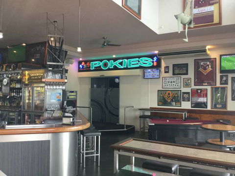 Sails Sports Bar - Renee 5