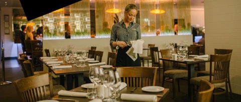 The Edge Restaurant & Bar - Internet Find 2
