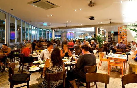 Fish D’Vine & The Rum Bar - Renee 3