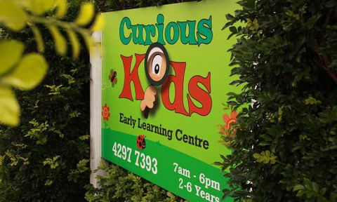 Curious Kids - Renee 0