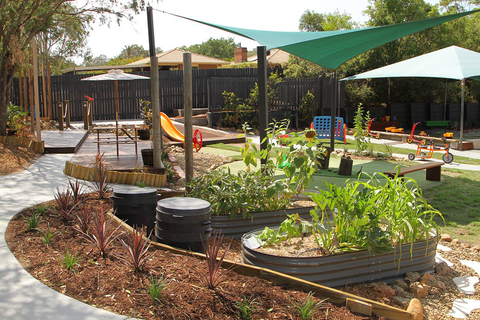 Little Scholars School Of Early Learning Yatala & Staplyton - Swimm 12