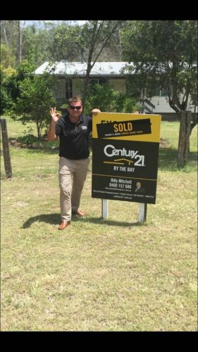 Century 21 Platinum Agents–Billy Mitchell - Internet Find 5