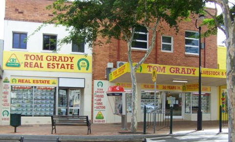 Tom Grady Real Estate - Internet Find 0