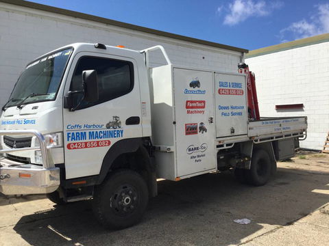 Dennis Hardaker Field Service - Renee 0