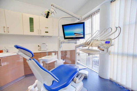 TL Dental - Internet Find 1