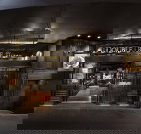 DoubleTree by Hilton Hotel Melbourne - Flinders Street - Qld Realsetate