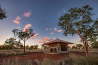 Business in Karijini WA Renee Renee