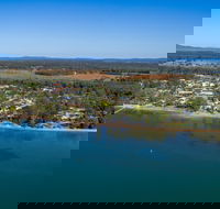 Blue Dolphin Holiday Resort - Renee