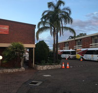 Redhill Tamworth Motor Inn  Conference Centre - Petrol Stations
