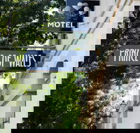 Prince of Wales Motor Inn - Internet Find