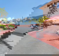 Mackay Rose Motel - Renee