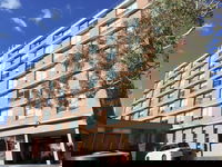 Royal Pacific Hotel