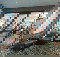 Aurora Ozone Hotel - Renee