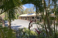 Tin Can Bay Motel