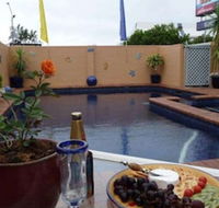 Blue Pelican Motel - Renee