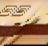 Coogee Bay Boutique Hotel - Renee