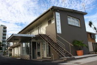 Golden Shores Airport Motel