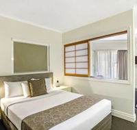 Toowong Inn  Suites - Renee