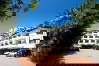 Terrigal Sails Serviced Apartments