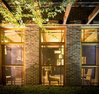 de Russie Boutique Hotel Orange - Petrol Stations
